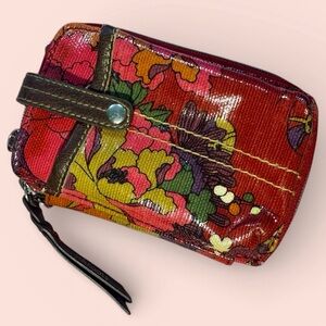 Hippie Floral Sakroots Women's Zip Closure Wallet